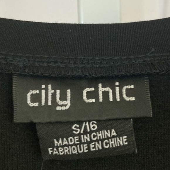 City Chic Nordstrom NEW Women's Size Small Black Frill Shoulder Dress NWT - Picture 3 of 9